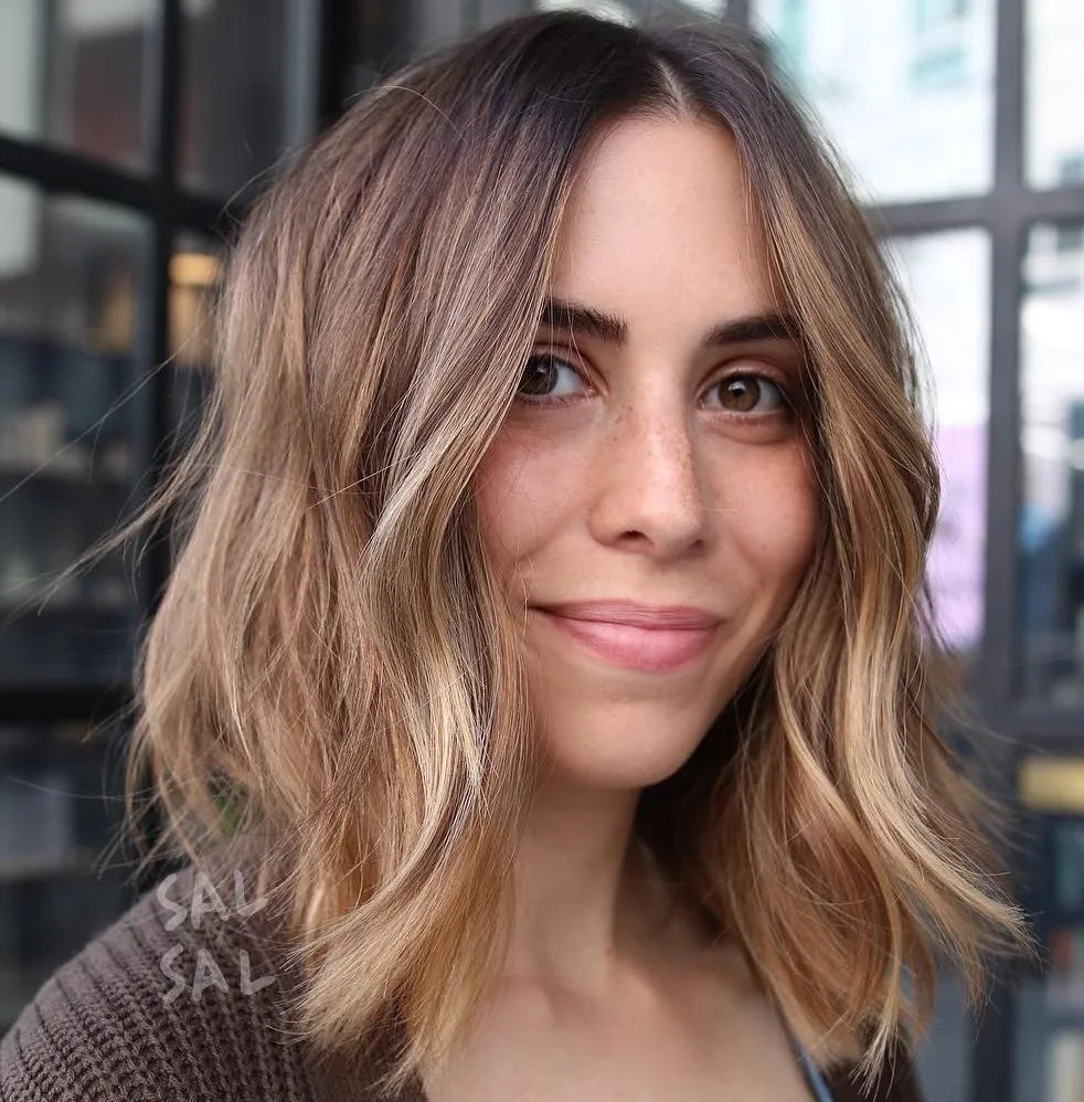 files/8-wavy-bob-for-a-long-face-BXTlVcYBQEm.webp